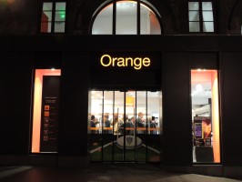 Très Grande Boutique de Clermont-Fd - entrée - photo Orange info
