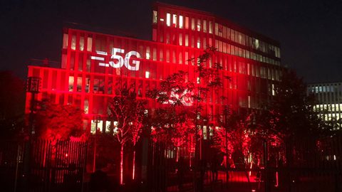 l altice campus aux couleurs de la 5G SFR