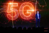 Stéphane Richard parle de la 5G lors du Show Hello 2018