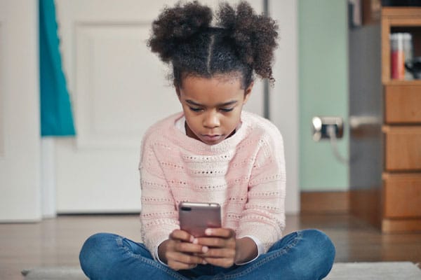 46% des enfants de moins de 10 ans sont équipés d'un smartphone