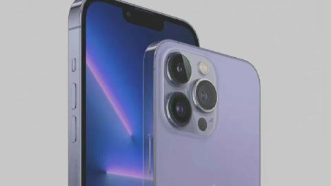 iPhone 14 violet